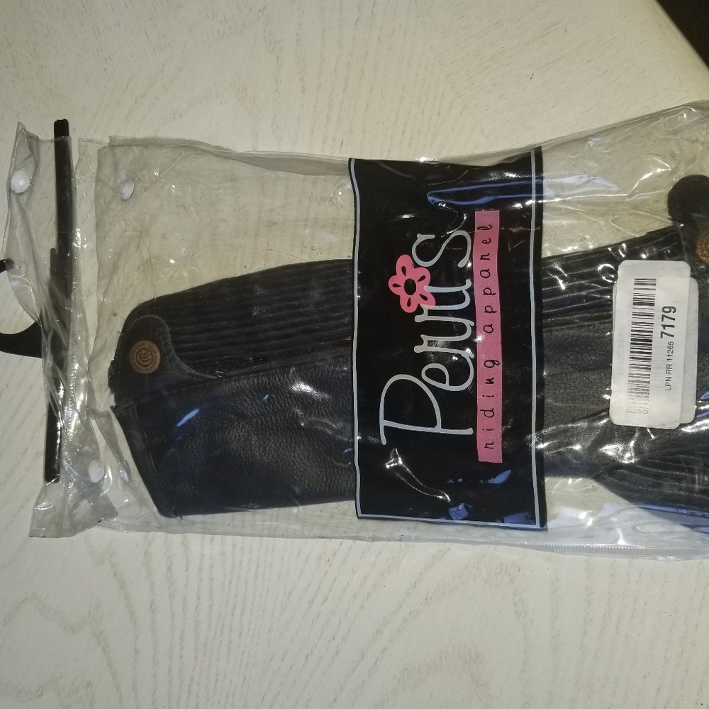 Riding apperel glove /arm